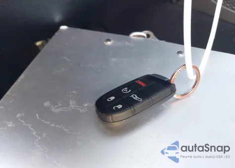 2019 Dodge Challenger R/T z USA, uszkodzony, nr VIN 2C3CDZBT9KH629546